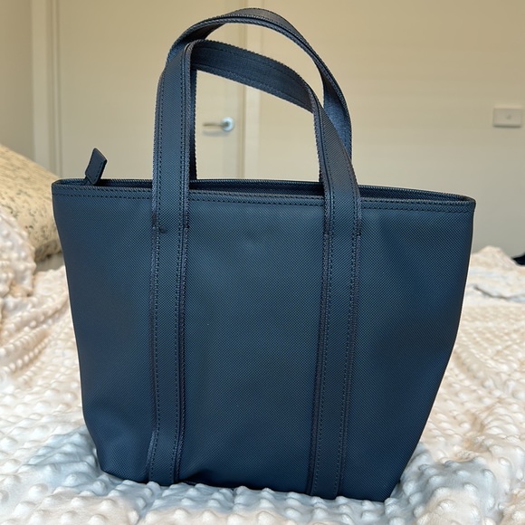 LACOSTE Classic Coated Pique Tote Bag - Picture 2 of 9